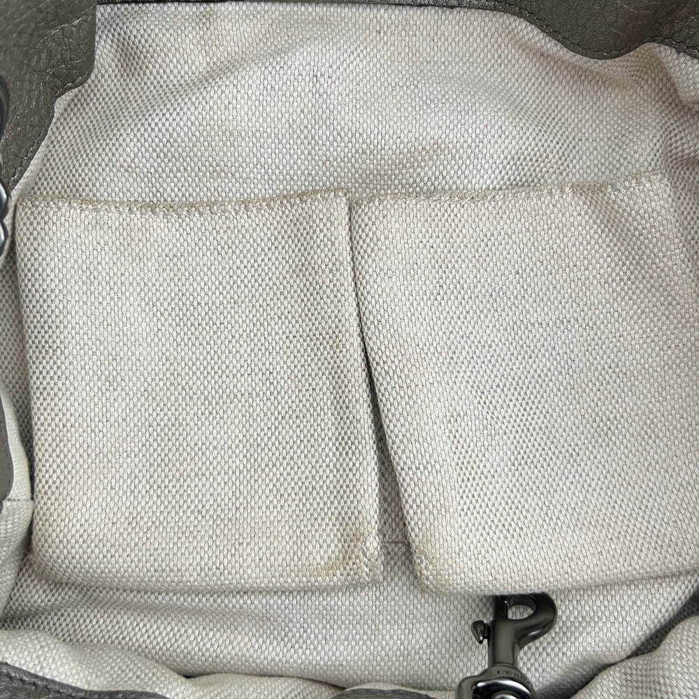 Gucci Metallic Gray/Pewter Pebbled Leather Hobo with Tassel - Picture 6 of 9